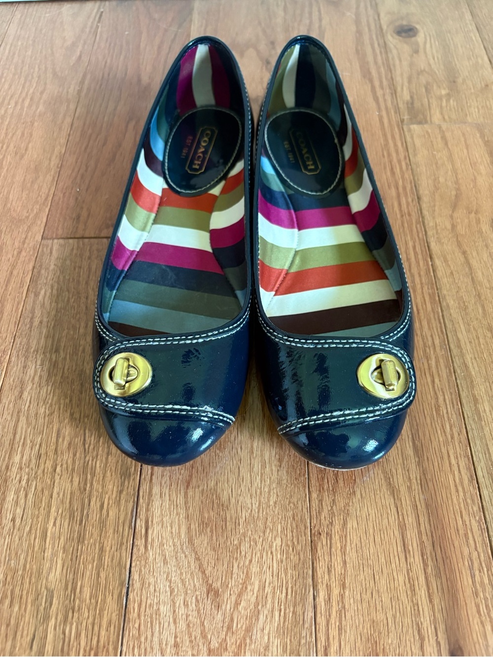 COACH Women's Navy Patent Leather Turnlock Ballet Flat - Picture 2 of 8